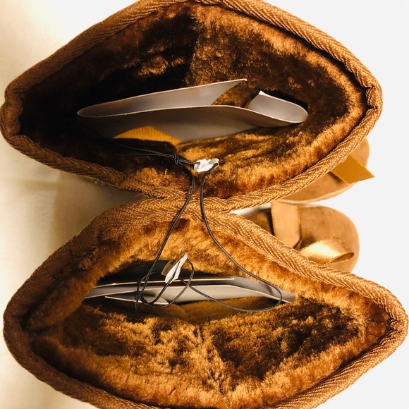 Tan Side Ankle Booties - Picture 5 of 7